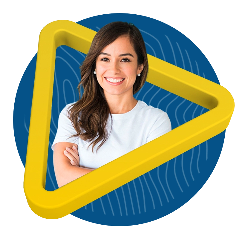 Mujer sonriendo con tranquilidad